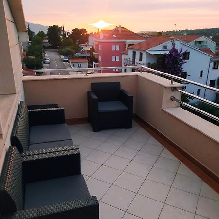 Peter&Zana Apartments Stari Grad  Bagian luar foto