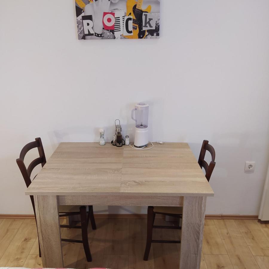 Peter&Zana Apartments Stari Grad  Bagian luar foto