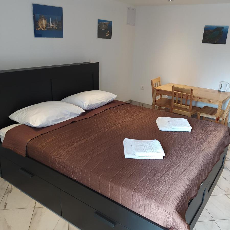 Peter&Zana Apartments Stari Grad  Bagian luar foto