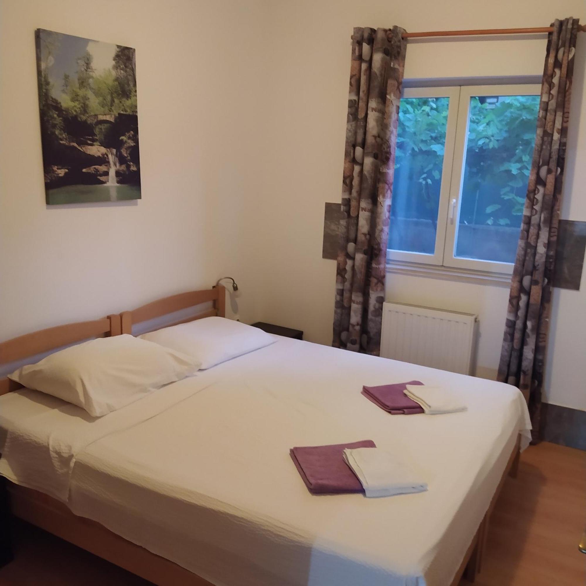 Peter&Zana Apartments Stari Grad  Bagian luar foto